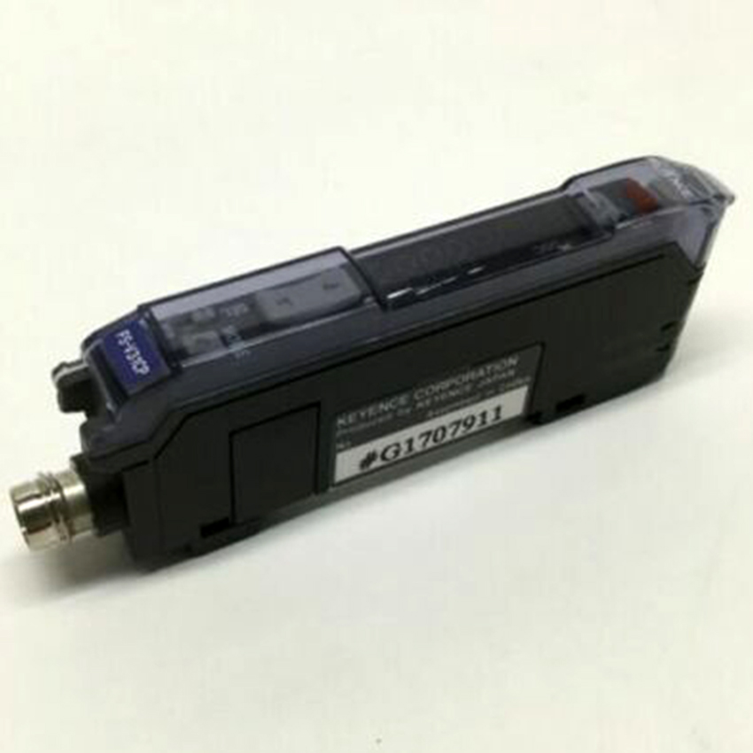 Опто-волоконный датчик FS-V31CP KEYENCE